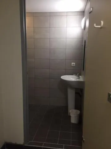 Hostel Auberge De Jeunesse Hi Grenoble Echirolles